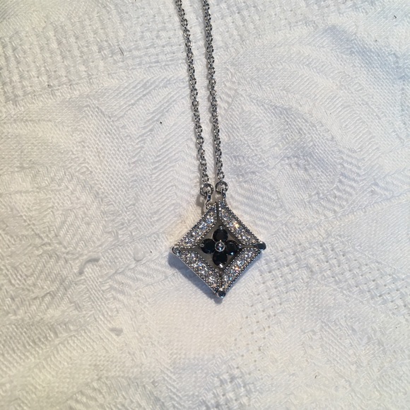 Sterling crystal convertable necklace - Picture 3 of 7